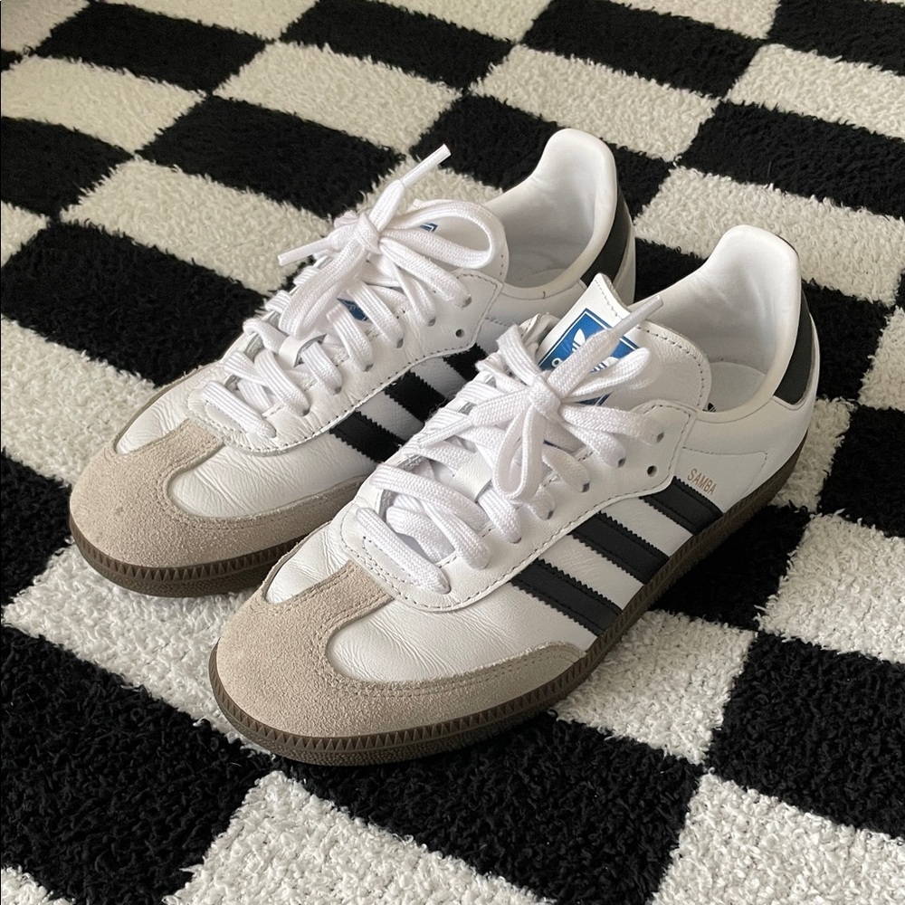 Adidas Women’s Samba, size 7
